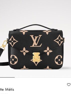 Louis Vuitton Pochette Métis crossbody purse